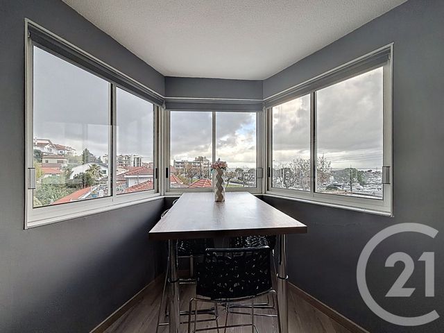 Appartement Studio Cabine à vendre - 1 pièce - 28.0 m2 - ARCACHON - 33 - AQUITAINE - Century 21 Duprat & Associés