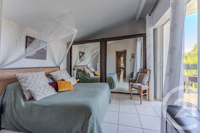 Appartement T4 à vendre - 4 pièces - 97.67 m2 - ARCACHON - 33 - AQUITAINE - Century 21 Duprat & Associés