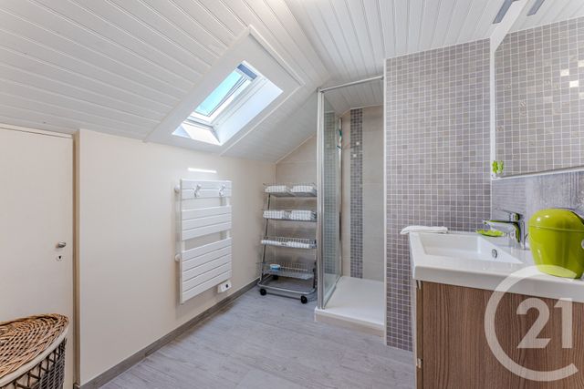 Appartement T3 à vendre - 3 pièces - 48.69 m2 - ARCACHON - 33 - AQUITAINE - Century 21 Duprat & Associés