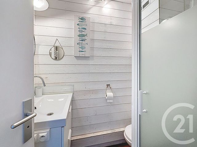 Appartement T2 à vendre - 2 pièces - 31.5 m2 - ARCACHON - 33 - AQUITAINE - Century 21 Duprat & Associés