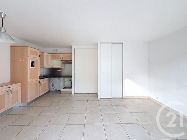 Appartement F3 à vendre - 3 pièces - 56.23 m2 - ARCACHON - 33 - AQUITAINE - Century 21 Duprat & Associés