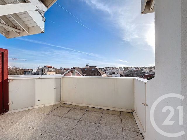Appartement F3 à vendre - 3 pièces - 54.52 m2 - ARCACHON - 33 - AQUITAINE - Century 21 Duprat & Associés