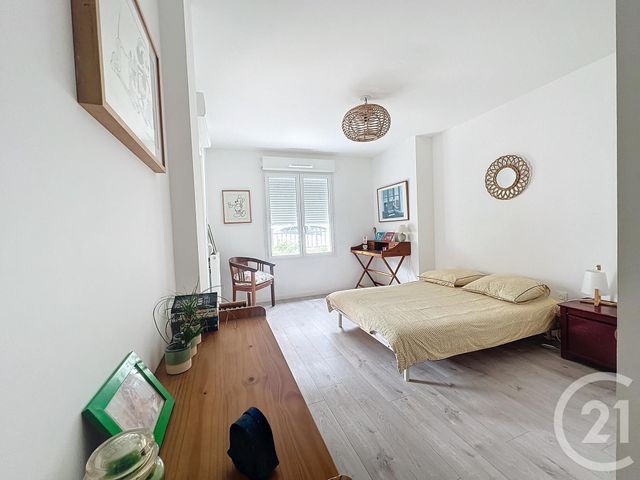 Afficher la photo en grand Appartement F4 à vendre - 4 pièces - 91.2 m2 - ARCACHON - 33 - AQUITAINE - Century 21 Duprat & Associés