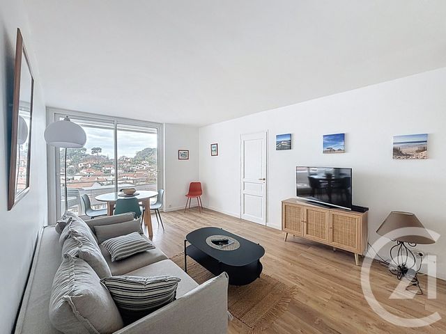 Appartement F3 à vendre - 3 pièces - 60.99 m2 - ARCACHON - 33 - AQUITAINE - Century 21 Duprat & Associés