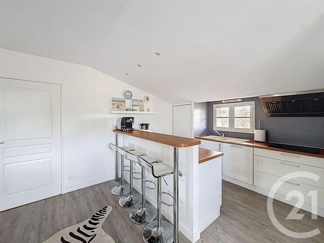 Appartement F2 à vendre - 3 pièces - 68.54 m2 - ARCACHON - 33 - AQUITAINE - Century 21 Duprat & Associés