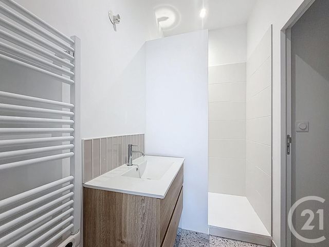 Appartement T4 à vendre - 4 pièces - 108.35 m2 - ARCACHON - 33 - AQUITAINE - Century 21 Duprat & Associés