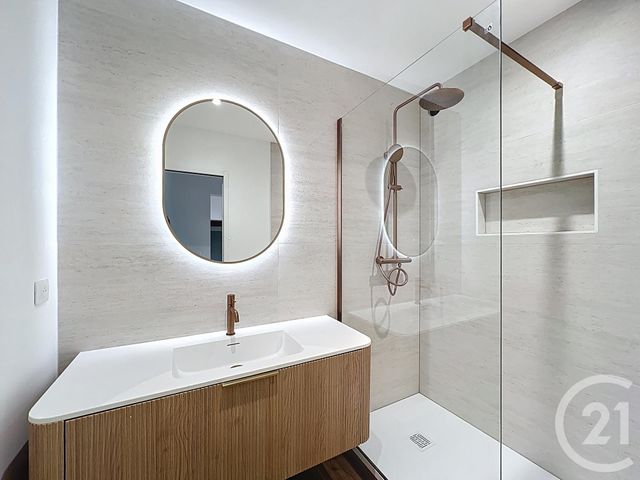 Appartement T3 à vendre - 3 pièces - 74.0 m2 - ARCACHON - 33 - AQUITAINE - Century 21 Duprat & Associés