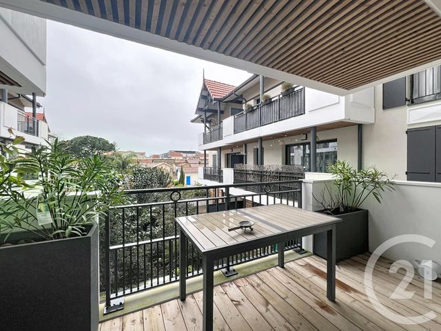 Appartement T3 à vendre - 3 pièces - 64.5 m2 - ARCACHON - 33 - AQUITAINE - Century 21 Duprat & Associés