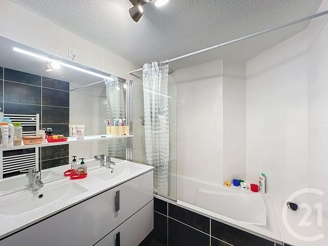 Appartement T4 à vendre - 4 pièces - 91.0 m2 - ARCACHON - 33 - AQUITAINE - Century 21 Duprat & Associés