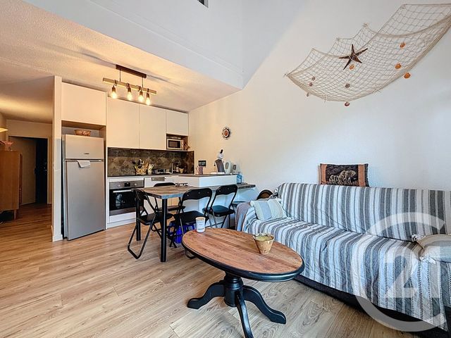 Afficher la photo en grand Appartement F3 bis à vendre - 3 pièces - 57.27 m2 - ARCACHON - 33 - AQUITAINE - Century 21 Duprat & Associés