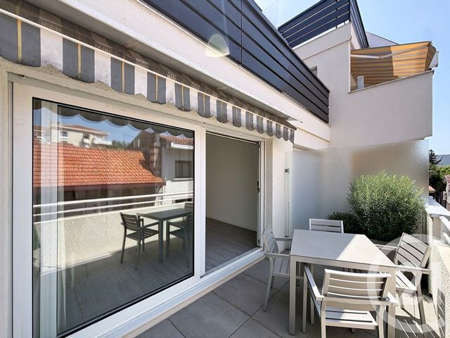 Appartement Studio Cabine à vendre - 1 pièce - 24.46 m2 - ARCACHON - 33 - AQUITAINE - Century 21 Duprat & Associés