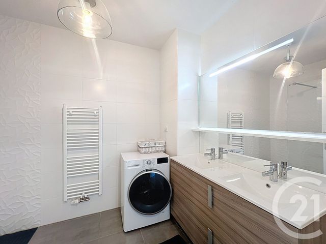 Appartement T3 à vendre - 3 pièces - 66.0 m2 - ARCACHON - 33 - AQUITAINE - Century 21 Duprat & Associés