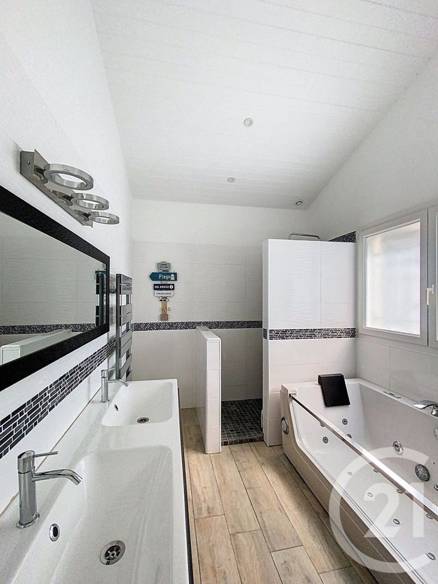 maison à vendre - 5 pièces - 160.0 m2 - PYLA SUR MER - 33 - AQUITAINE - Century 21 Duprat & Associés