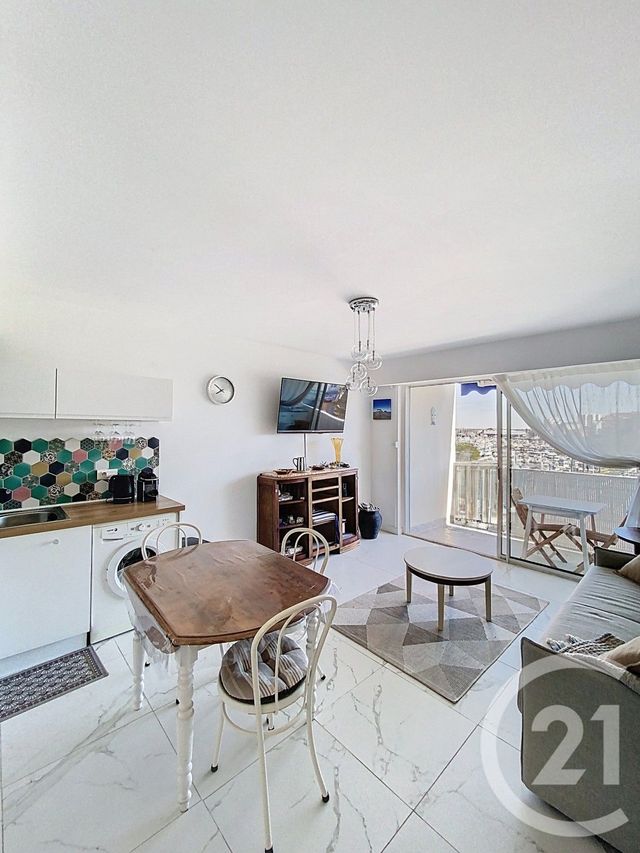 Appartement Studio Cabine à vendre - 1 pièce - 30.75 m2 - ARCACHON - 33 - AQUITAINE - Century 21 Duprat & Associés