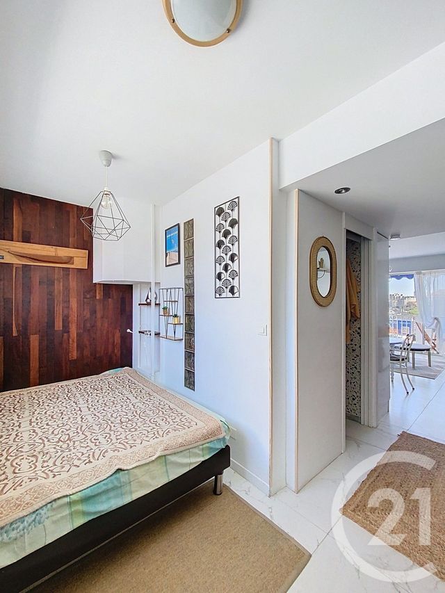 Appartement Studio Cabine à vendre - 1 pièce - 30.75 m2 - ARCACHON - 33 - AQUITAINE - Century 21 Duprat & Associés