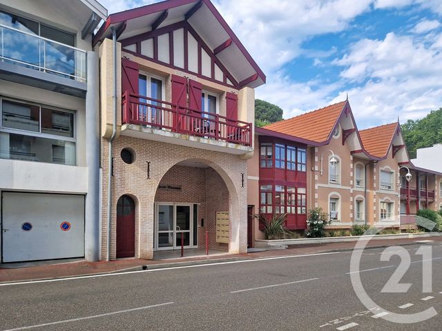 Appartement T2 à vendre - 2 pièces - 57.5 m2 - ARCACHON - 33 - AQUITAINE - Century 21 Duprat & Associés