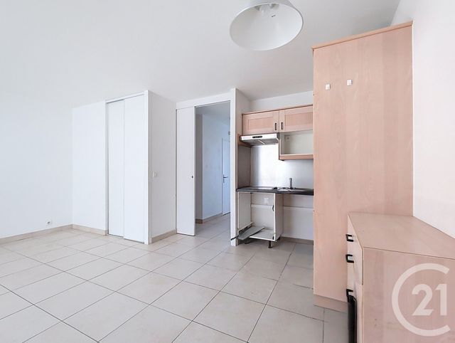 Appartement F3 à vendre - 3 pièces - 56.64 m2 - ARCACHON - 33 - AQUITAINE - Century 21 Duprat & Associés