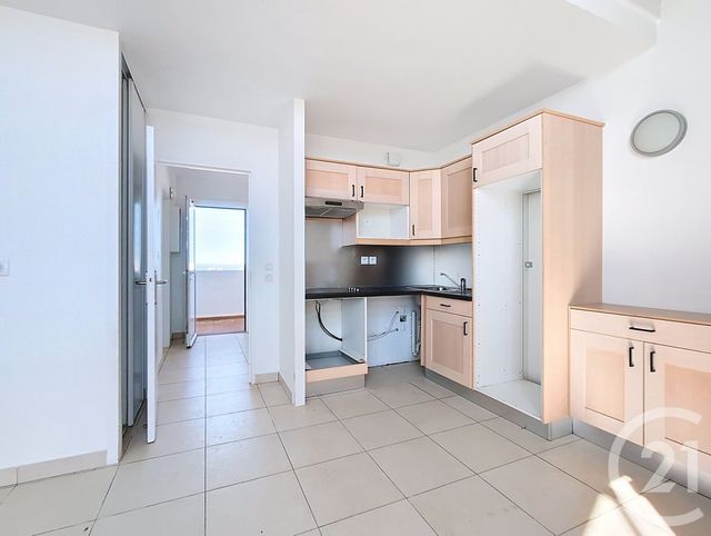 Appartement F3 à vendre - 3 pièces - 48.59 m2 - ARCACHON - 33 - AQUITAINE - Century 21 Duprat & Associés