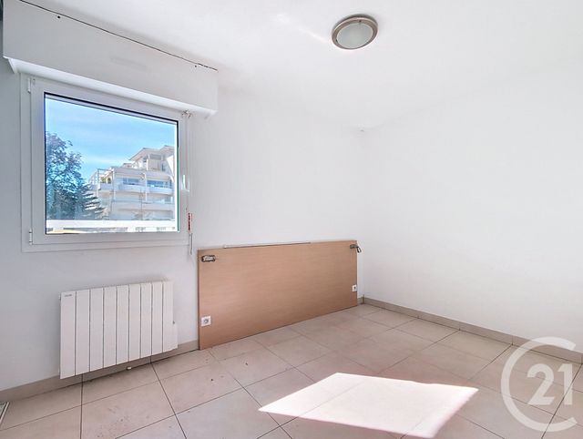 Appartement F3 à vendre - 3 pièces - 56.24 m2 - ARCACHON - 33 - AQUITAINE - Century 21 Duprat & Associés