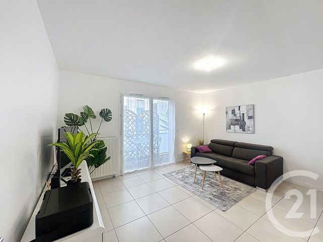 Appartement T3 à vendre - 3 pièces - 54.66 m2 - ARCACHON - 33 - AQUITAINE - Century 21 Duprat & Associés