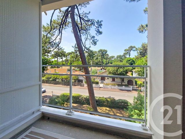 Appartement T3 à vendre - 3 pièces - 69.69 m2 - ARCACHON - 33 - AQUITAINE - Century 21 Duprat & Associés