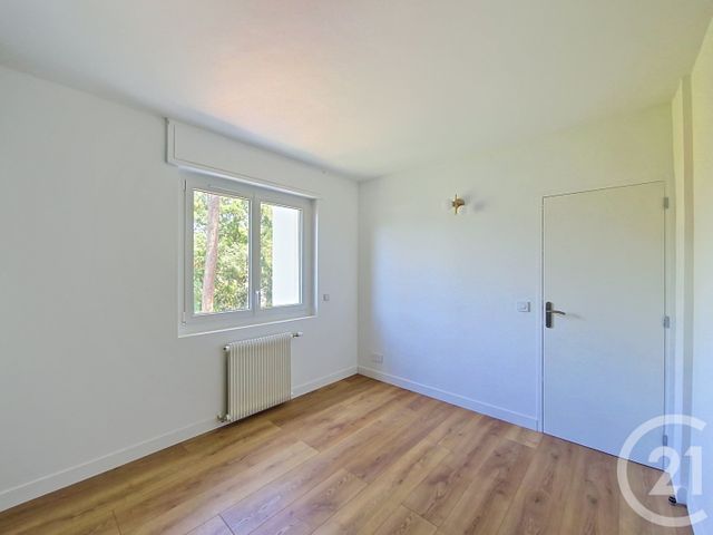Appartement T3 à vendre - 3 pièces - 69.69 m2 - ARCACHON - 33 - AQUITAINE - Century 21 Duprat & Associés