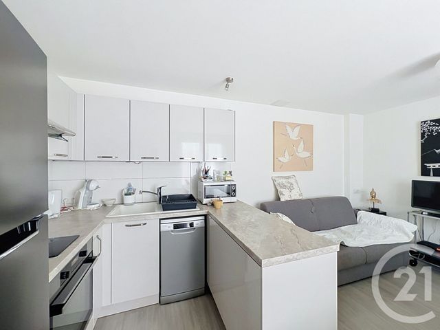 Appartement F2 à vendre - 2 pièces - 32.62 m2 - ARCACHON - 33 - AQUITAINE - Century 21 Duprat & Associés