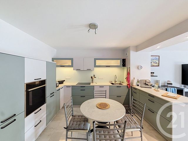 Appartement T3 à vendre - 3 pièces - 74.5 m2 - ARCACHON - 33 - AQUITAINE - Century 21 Duprat & Associés