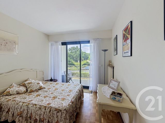 Appartement F2 à vendre - 2 pièces - 56.0 m2 - ARCACHON - 33 - AQUITAINE - Century 21 Duprat & Associés