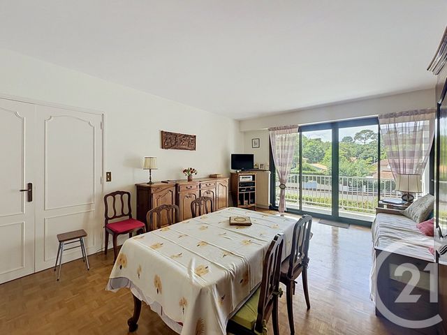 Appartement F2 à vendre - 2 pièces - 56.0 m2 - ARCACHON - 33 - AQUITAINE - Century 21 Duprat & Associés