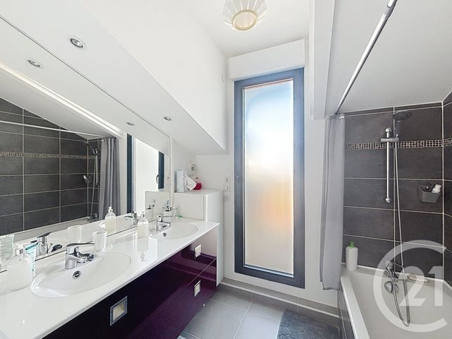 Appartement T3 à vendre - 3 pièces - 80.76 m2 - ARCACHON - 33 - AQUITAINE - Century 21 Duprat & Associés