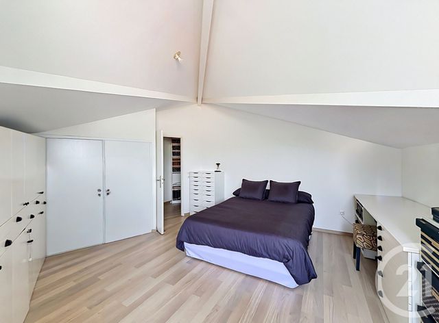 Appartement T3 à vendre - 3 pièces - 80.76 m2 - ARCACHON - 33 - AQUITAINE - Century 21 Duprat & Associés
