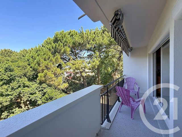 Appartement T3 à vendre - 3 pièces - 77.09 m2 - ARCACHON - 33 - AQUITAINE - Century 21 Duprat & Associés