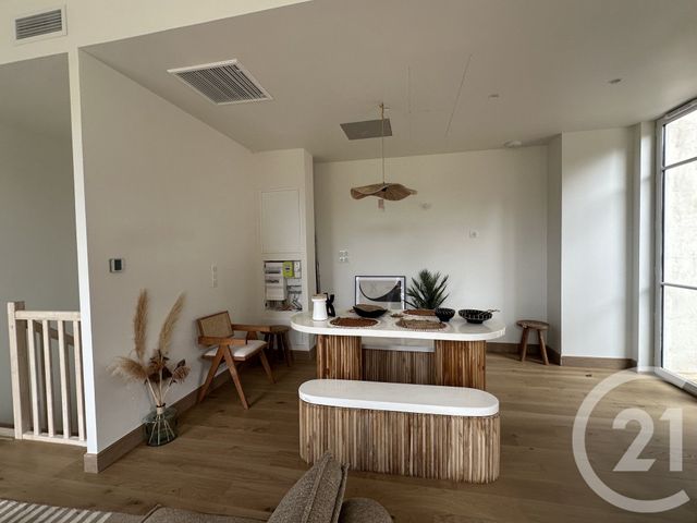 Appartement T3 à vendre - 3 pièces - 67.3 m2 - ARCACHON - 33 - AQUITAINE - Century 21 Duprat & Associés