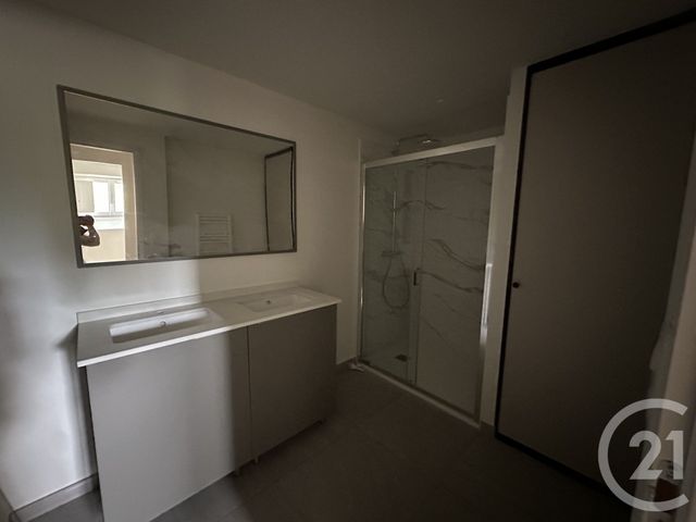 Appartement T3 à vendre - 3 pièces - 67.3 m2 - ARCACHON - 33 - AQUITAINE - Century 21 Duprat & Associés