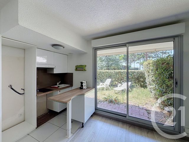 Appartement F2 à vendre - 2 pièces - 40.26 m2 - ARCACHON - 33 - AQUITAINE - Century 21 Duprat & Associés