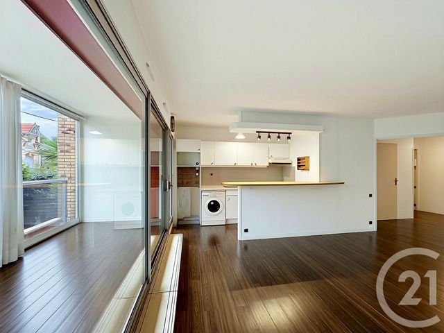 Appartement F2 à vendre - 2 pièces - 45.8 m2 - ARCACHON - 33 - AQUITAINE - Century 21 Duprat & Associés