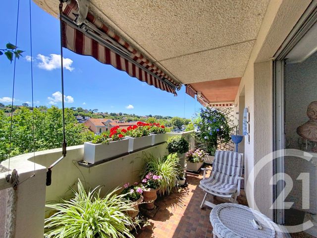 Appartement T3 à vendre - 3 pièces - 60.37 m2 - ARCACHON - 33 - AQUITAINE - Century 21 Duprat & Associés