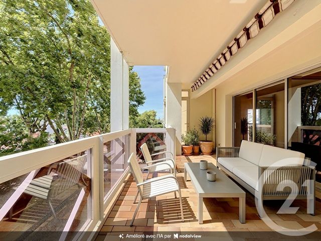 Appartement T3 à vendre - 2 pièces - 80.0 m2 - ARCACHON - 33 - AQUITAINE - Century 21 Duprat & Associés