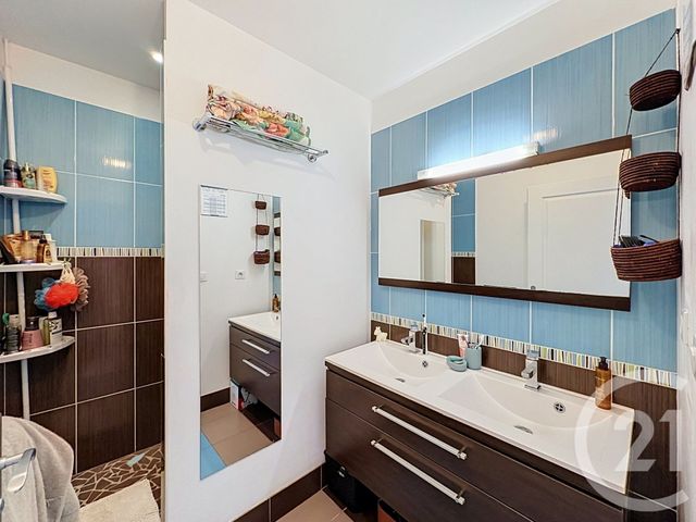Appartement F3 à vendre - 3 pièces - 57.0 m2 - ARCACHON - 33 - AQUITAINE - Century 21 Duprat & Associés