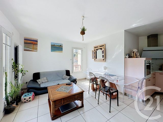 Appartement F3 à vendre - 3 pièces - 57.0 m2 - ARCACHON - 33 - AQUITAINE - Century 21 Duprat & Associés
