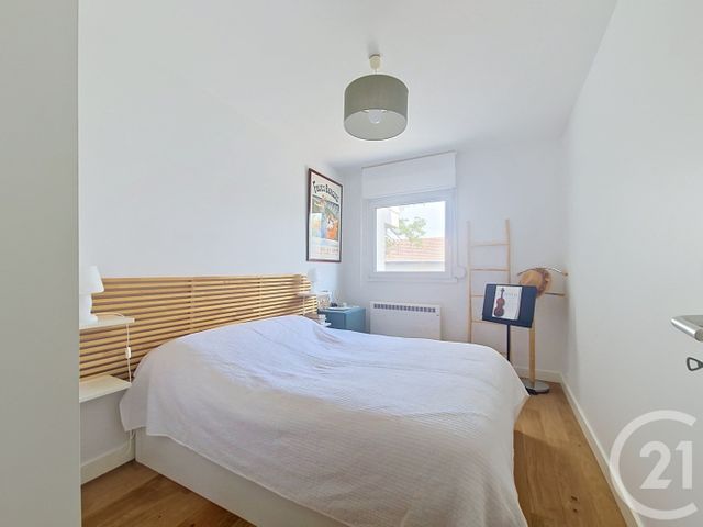 Appartement T4 à vendre - 4 pièces - 82.0 m2 - ARCACHON - 33 - AQUITAINE - Century 21 Duprat & Associés