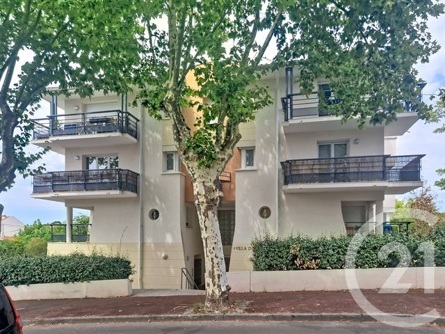 Appartement T4 à vendre - 4 pièces - 82.0 m2 - ARCACHON - 33 - AQUITAINE - Century 21 Duprat & Associés