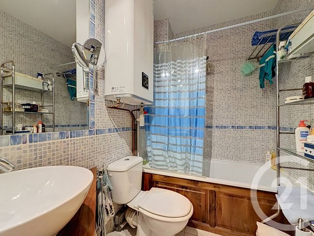 Appartement F2 bis à vendre - 2 pièces - 32.29 m2 - ARCACHON - 33 - AQUITAINE - Century 21 Duprat & Associés