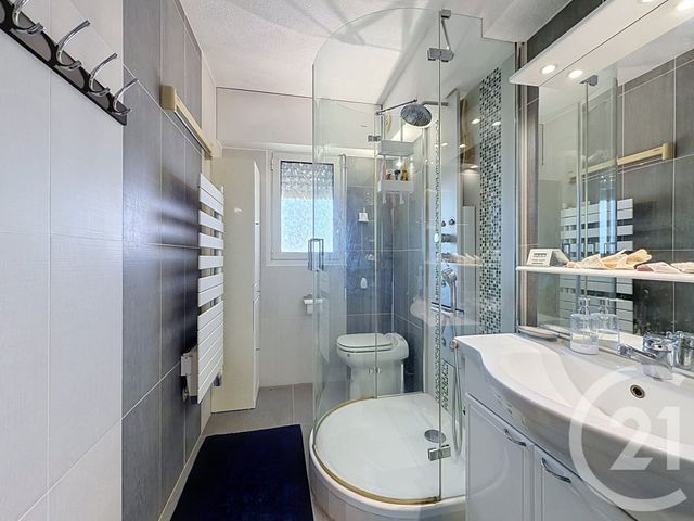Appartement F3 à vendre - 3 pièces - 60.0 m2 - ARCACHON - 33 - AQUITAINE - Century 21 Duprat & Associés