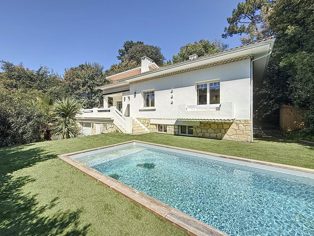 maison à vendre - 5 pièces - 151.05 m2 - ARCACHON - 33 - AQUITAINE - Century 21 Duprat & Associés
