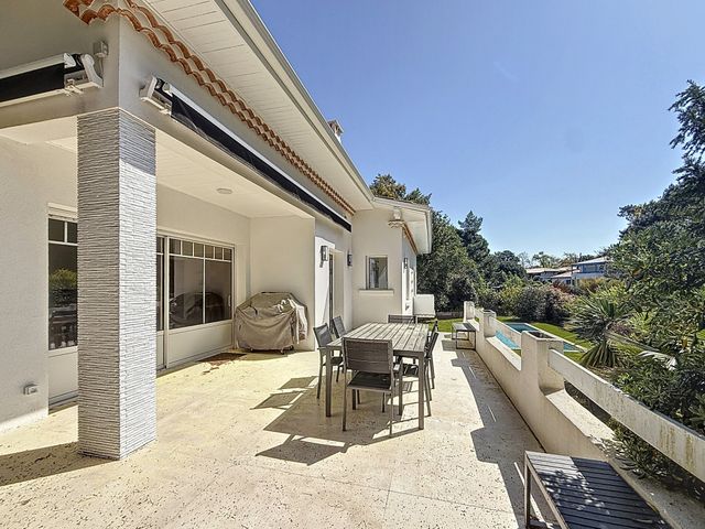 maison à vendre - 5 pièces - 151.05 m2 - ARCACHON - 33 - AQUITAINE - Century 21 Duprat & Associés