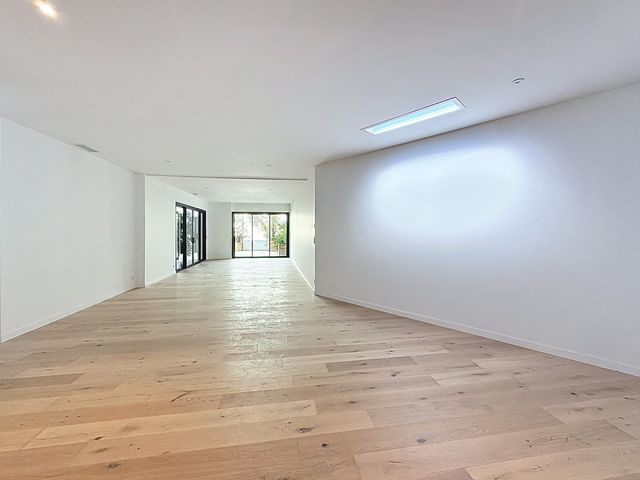 Afficher la photo en grand Appartement F6 à vendre - 5 pièces - 178.0 m2 - ARCACHON - 33 - AQUITAINE - Century 21 Duprat & Associés