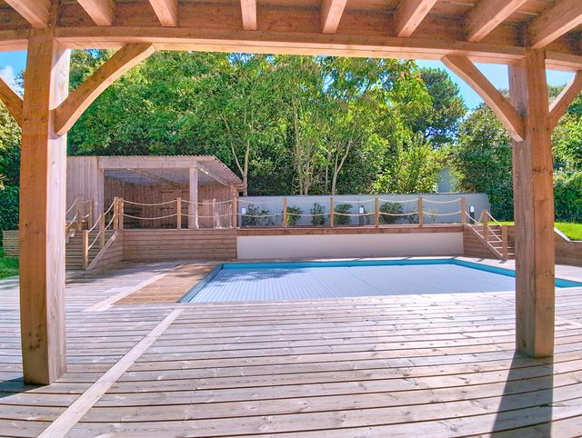 Afficher la photo en grand maison à vendre - 8 pièces - 273.0 m2 - ARCACHON - 33 - AQUITAINE - Century 21 Duprat & Associés