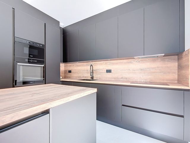 Afficher la photo en grand maison à vendre - 8 pièces - 273.0 m2 - ARCACHON - 33 - AQUITAINE - Century 21 Duprat & Associés